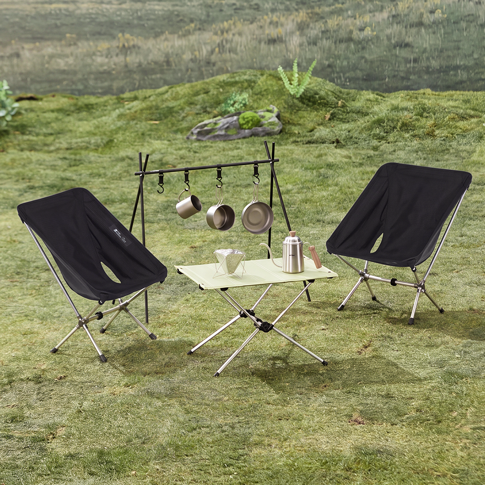 Mobi Garden, Chaise Lunaire Ultra-Légère, Chaise de Camping Pliante en Alliage d'Aluminium, Chaise d'Extérieur Portable Légère, Noir, Montage Rapide