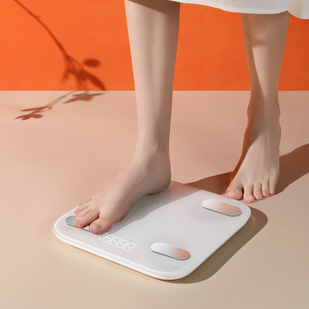 Balance connectée de masse corporelle en verre trempé avec grand plateau, écran LED, 24 indicateurs corporels - Capacité 180 kg