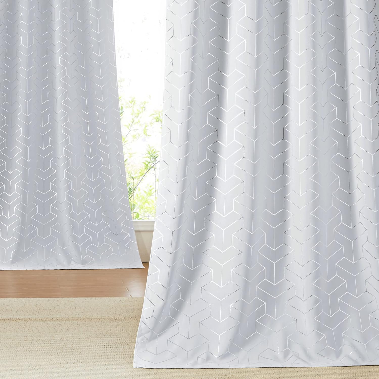 ochama X PONY DANCE Rideaux occultants à œillets avec impression métallisée 2 panneaux Largeur 140 x longueur 245 cm (largeur 55 x longueur 96 po) Blanc grisâtre