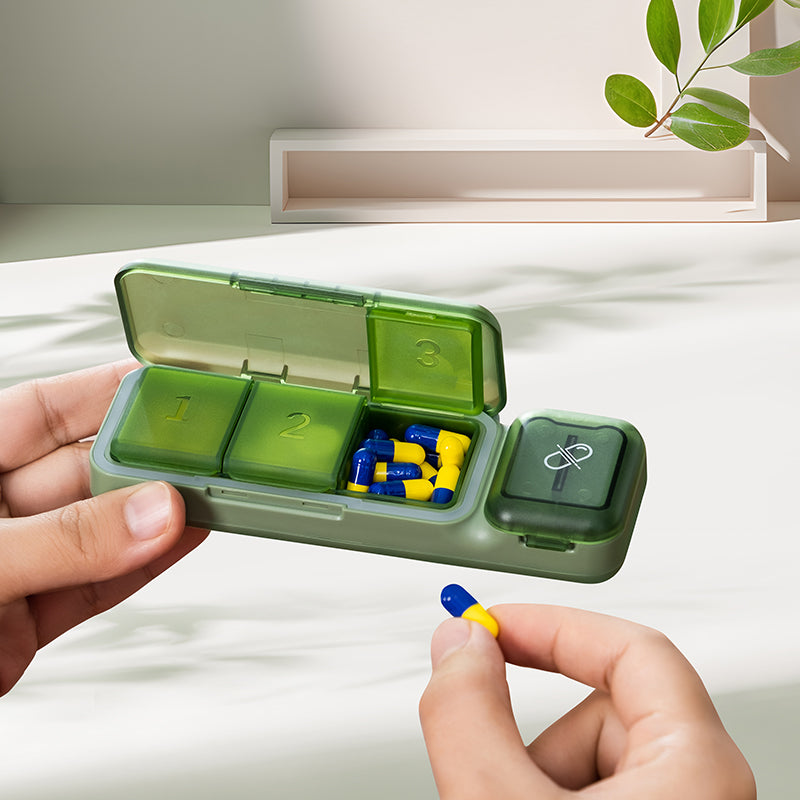JORDAN&JUDY Petit Pilulier Portable avec Coupe-Comprimés et Boîte de Rangement Quotidienne 1 pc Vert