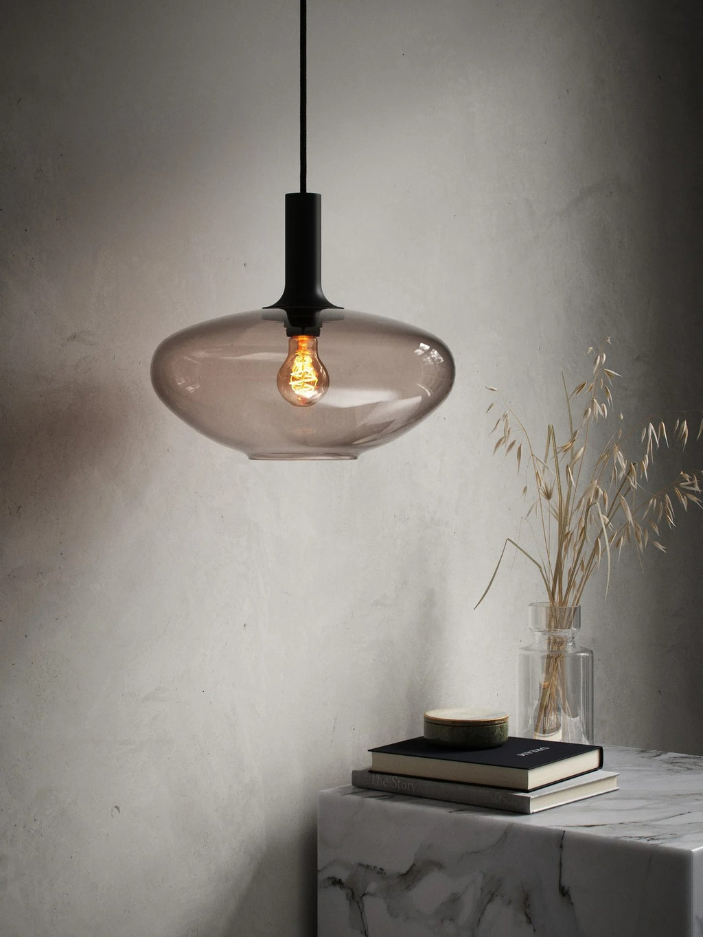 Ampoule DECO - E27 A60 standard Spiral Dimmable, verre ambré - blanc chaud 2200K 400 lm. - Nordlux