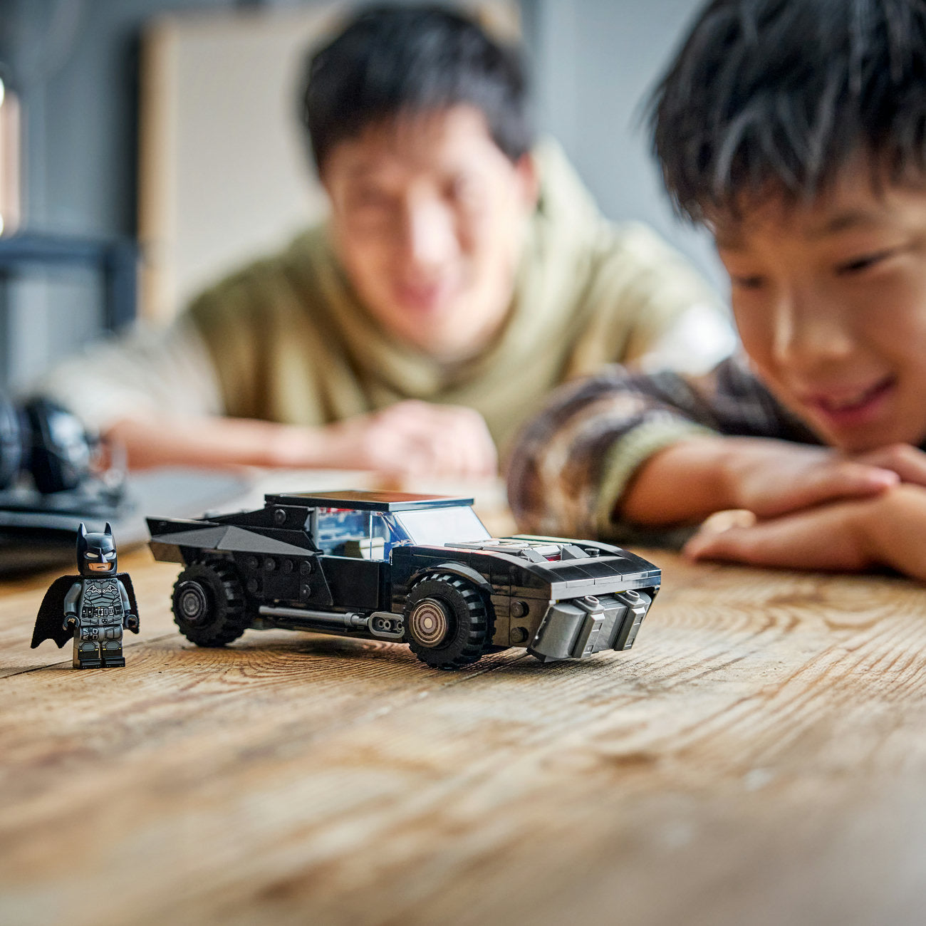 LEGO Super Heroes 76332 La Batmobile™ de The Batman™
