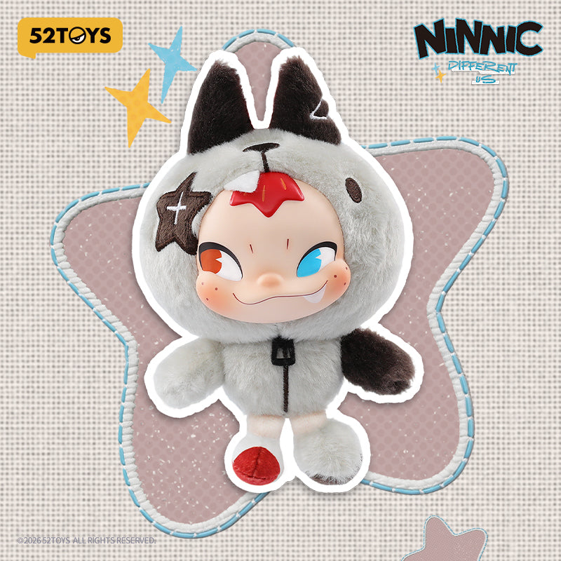 52TOYS NINNIC Série We Are Different Boîte Mystère Pendentif en Peluche Poupée de Collection Tendance Décoration de Bureau Cadeau d'Anniversaire Une Figurine Aléatoire par Commande