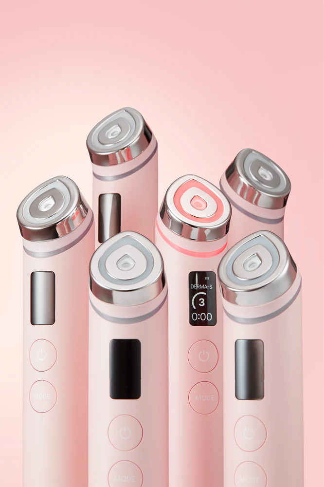 medicube Appareil de beauté Age-R Booster Pro - Rose