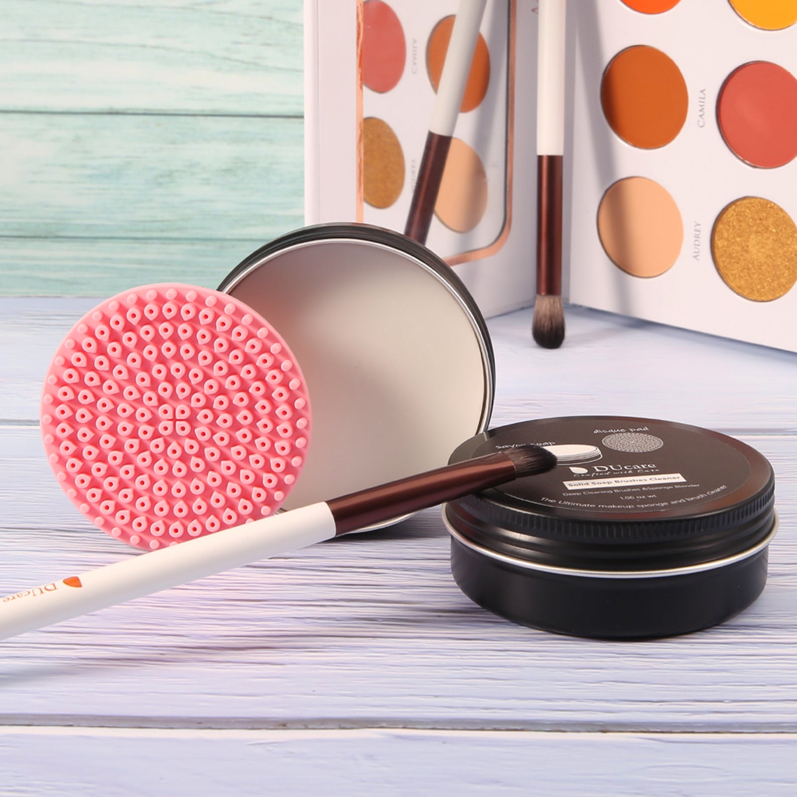 DUcare Kit de nettoyage pour pinceaux de maquillage : Savon nettoyant solide et tampon en silicone - Nettoyage facile des éponges et pinceaux