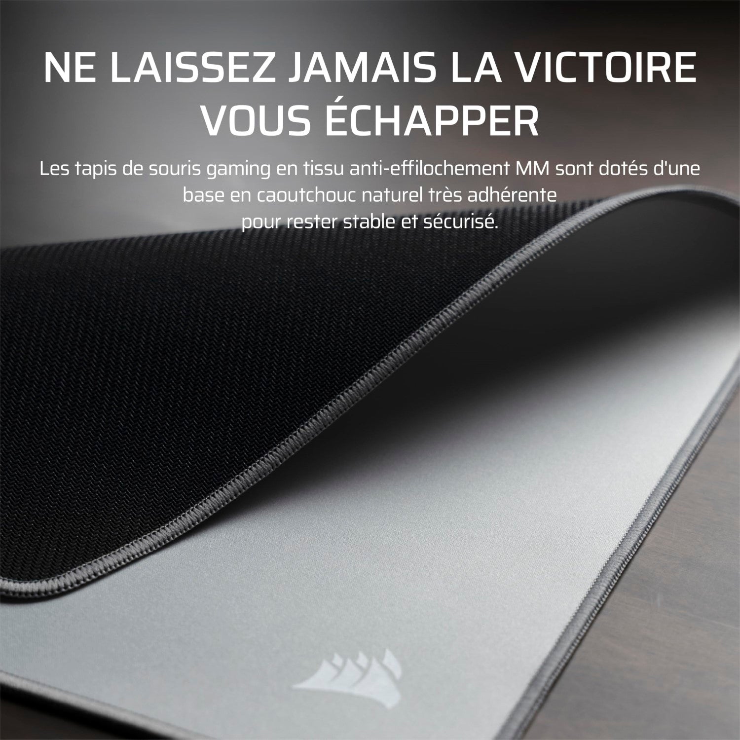 Corsair MM Tapis de Souris Gaming Tissu 122x59 cm Surface Lisse - gris