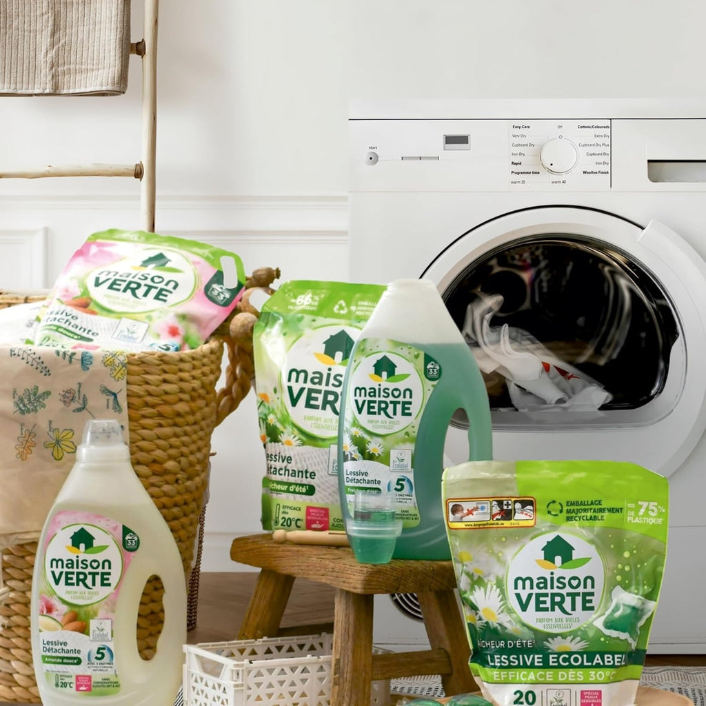 MAISON VERTE Lessive liquide recharge peaux sensibles détachante 33 lavages 1,485 L