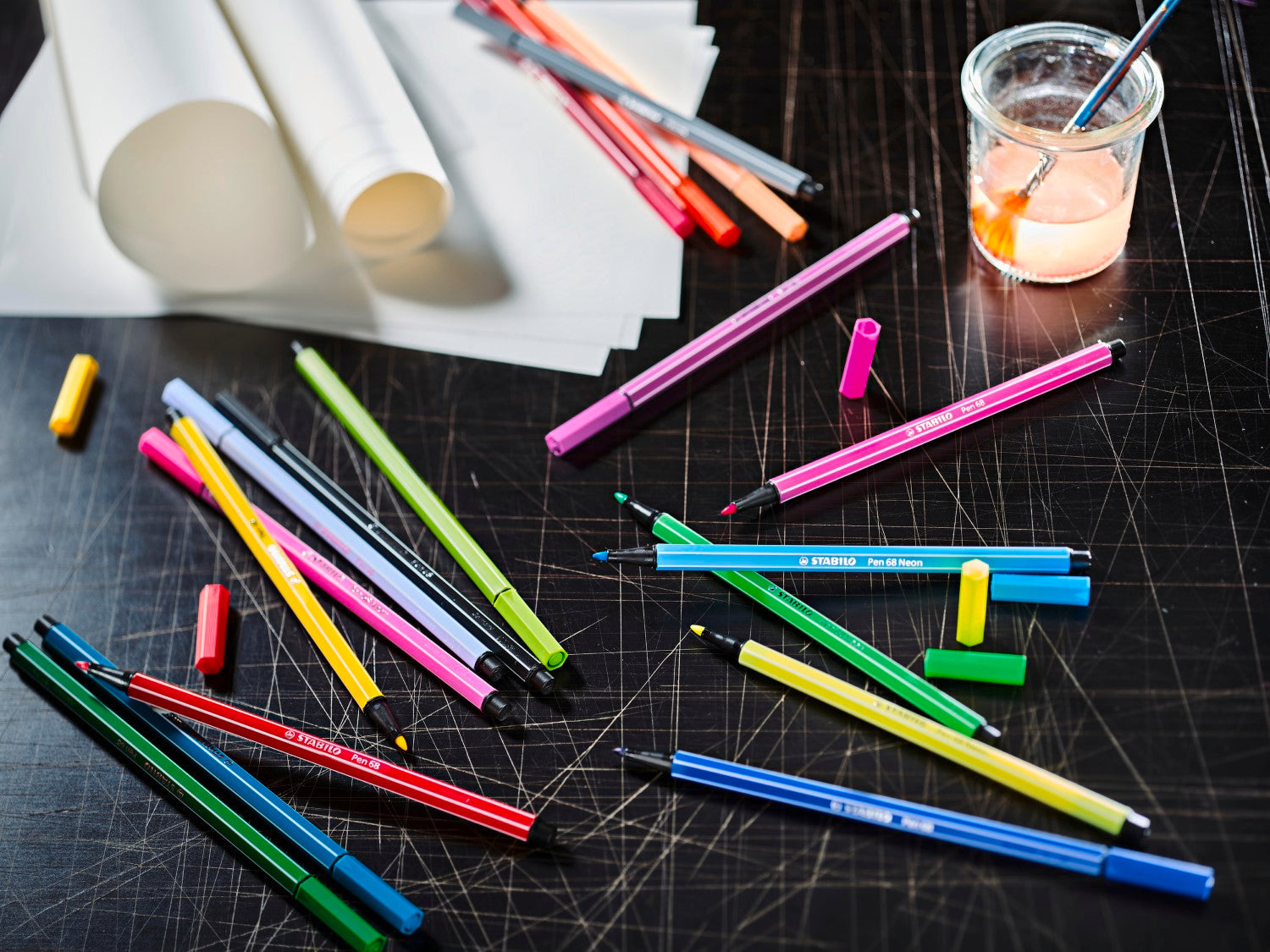 STABILO Pen 68 ARTY Pochette cartonnée de 65 couleurs - Arts et loisirs créatifs