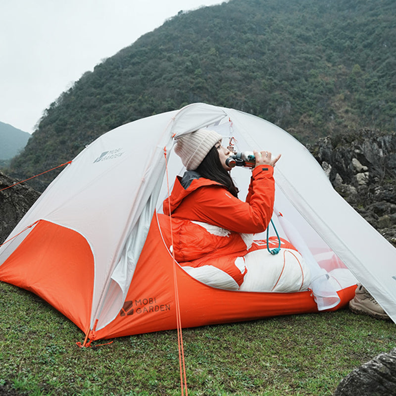 Mobi Garden, Tente YADEEN UL2 20D, Tente imperméable ultralégère, Tente de randonnée et camping pour 2 personnes, Abri d’extérieur léger, Blanc, Poteaux en aluminium ultralégers, Résistante au vent et robuste, Support stable