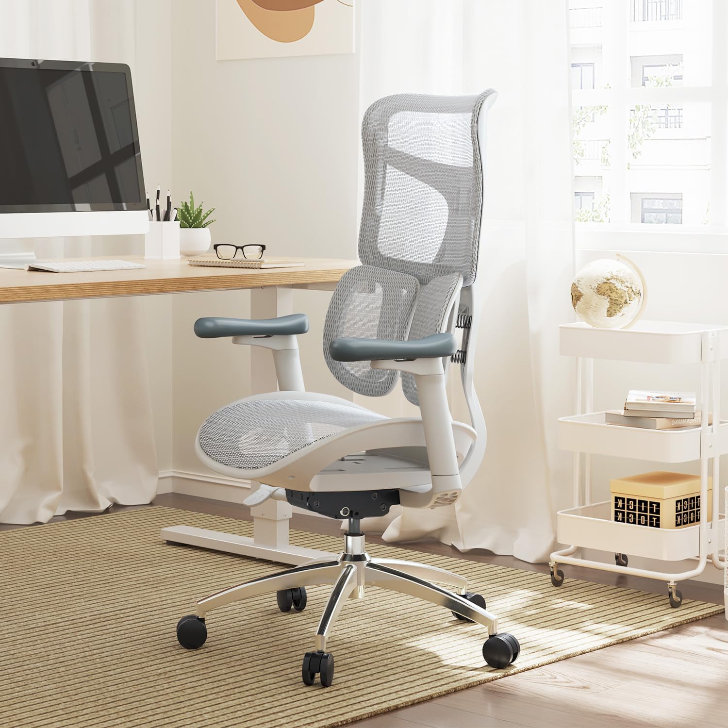 SIHOO Doro S100 Chaise de bureau ergonomique avec double soutien lombaire dynamique, dossier réglable sur 5 positions, accoudoirs coordonnés 4D, angle d’inclinaison max. 135°, convient pour le bureau à domicile, S100 blanc