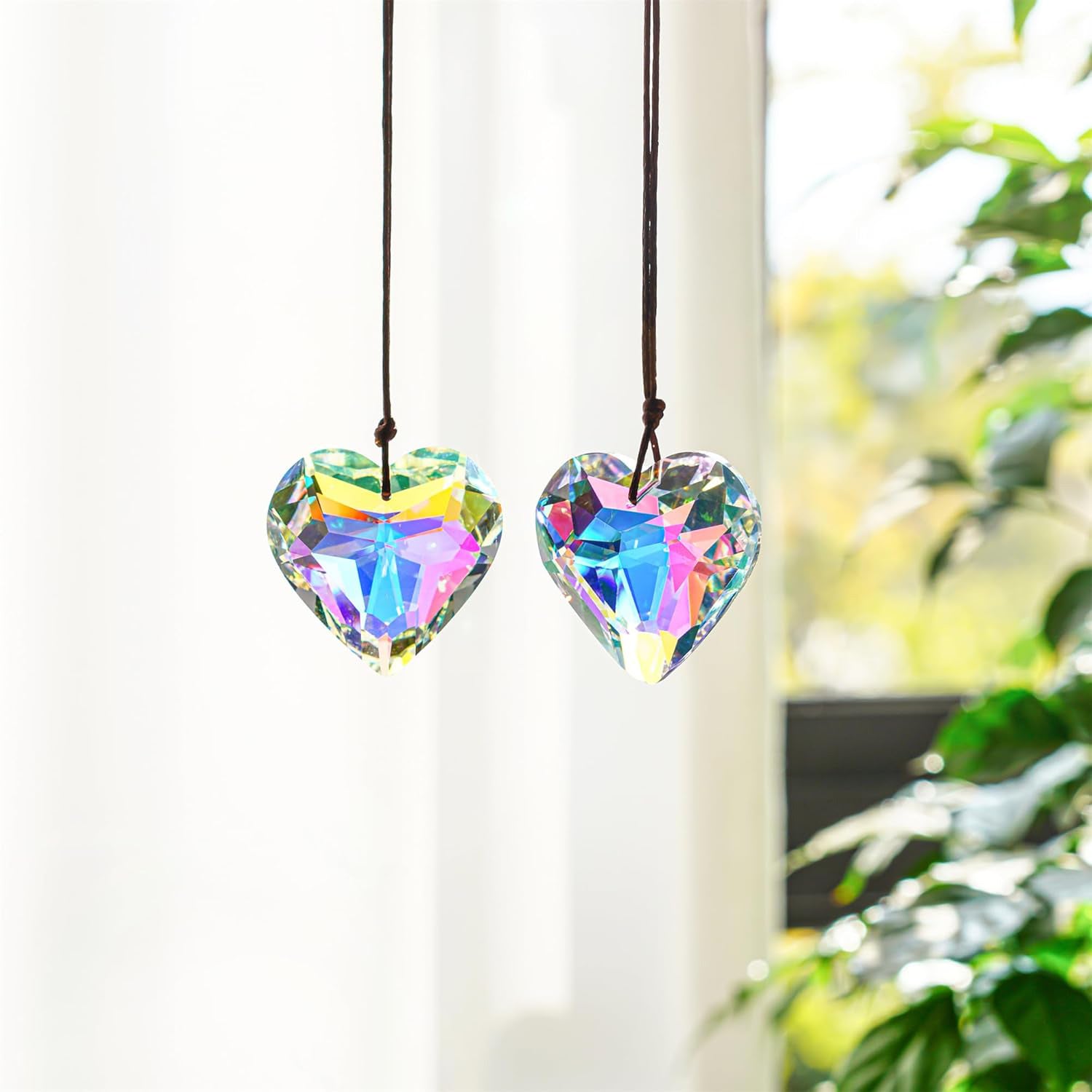 JU7CER 1PC Pendentif Prismatique en Cristal en Forme de Cœur - Décoration Suspendue, Capteur de Lumière Arc-en-Ciel pour Jardin, Mariages et Noël