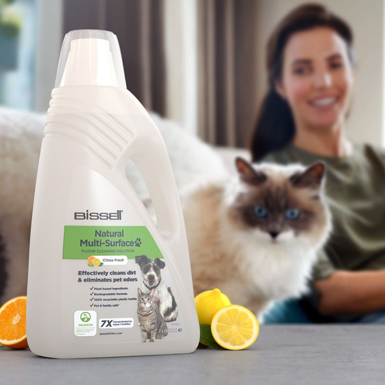 BISSELL Détergent naturel multisurface pour animaux 2 L