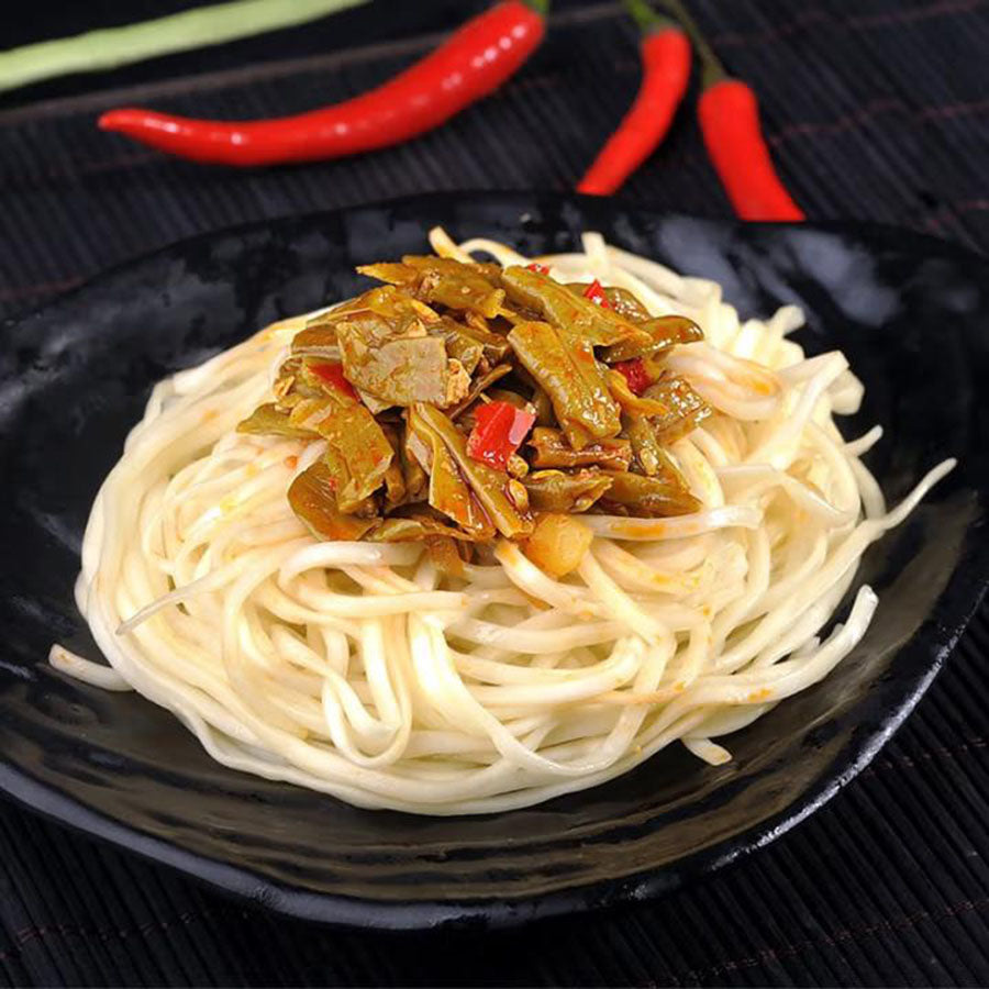 Haricots Longs Épicés à l’Huile Rouge Jixiangju 80g