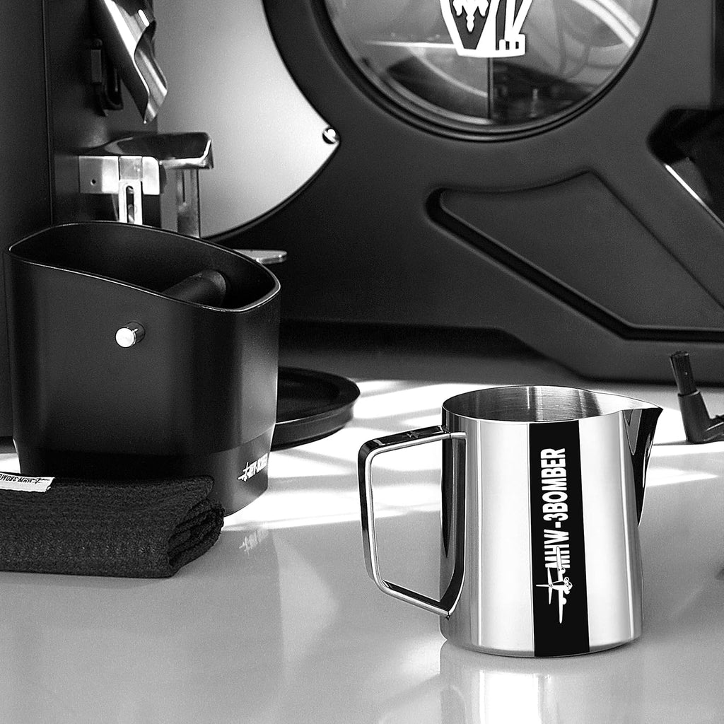 MHW-3BOMBER P5001S Pichet à vapeur en acier inoxydable pour barista - 400 ml
