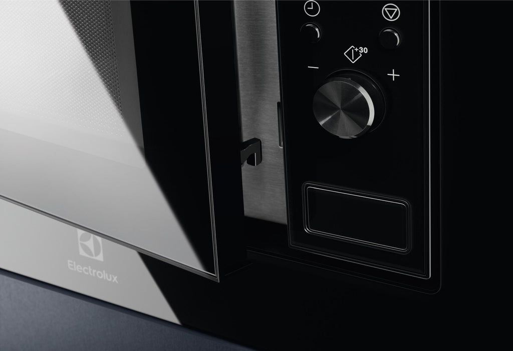 Electrolux LMS2203EMX Noir, Acier inoxydable Micro-onde simple Comptoir 20 L 700 W