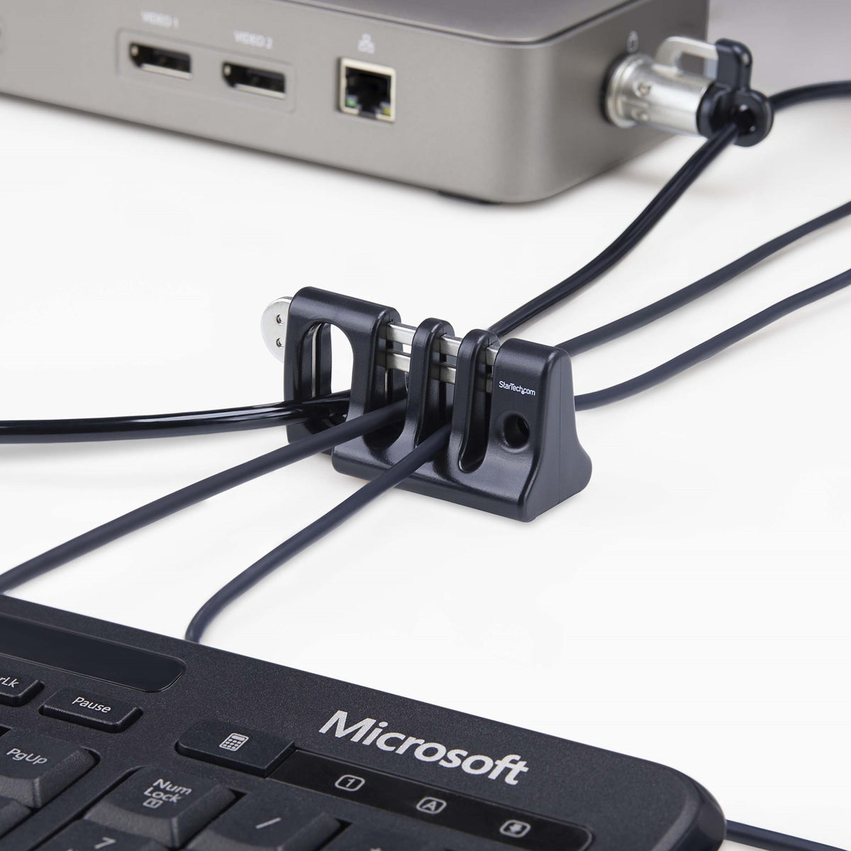 StarTech.com Antivol de Câble pour Périphériques, Sécurisation Clavier et Souris, Ancrage pour Bureaux Partagés et Espac