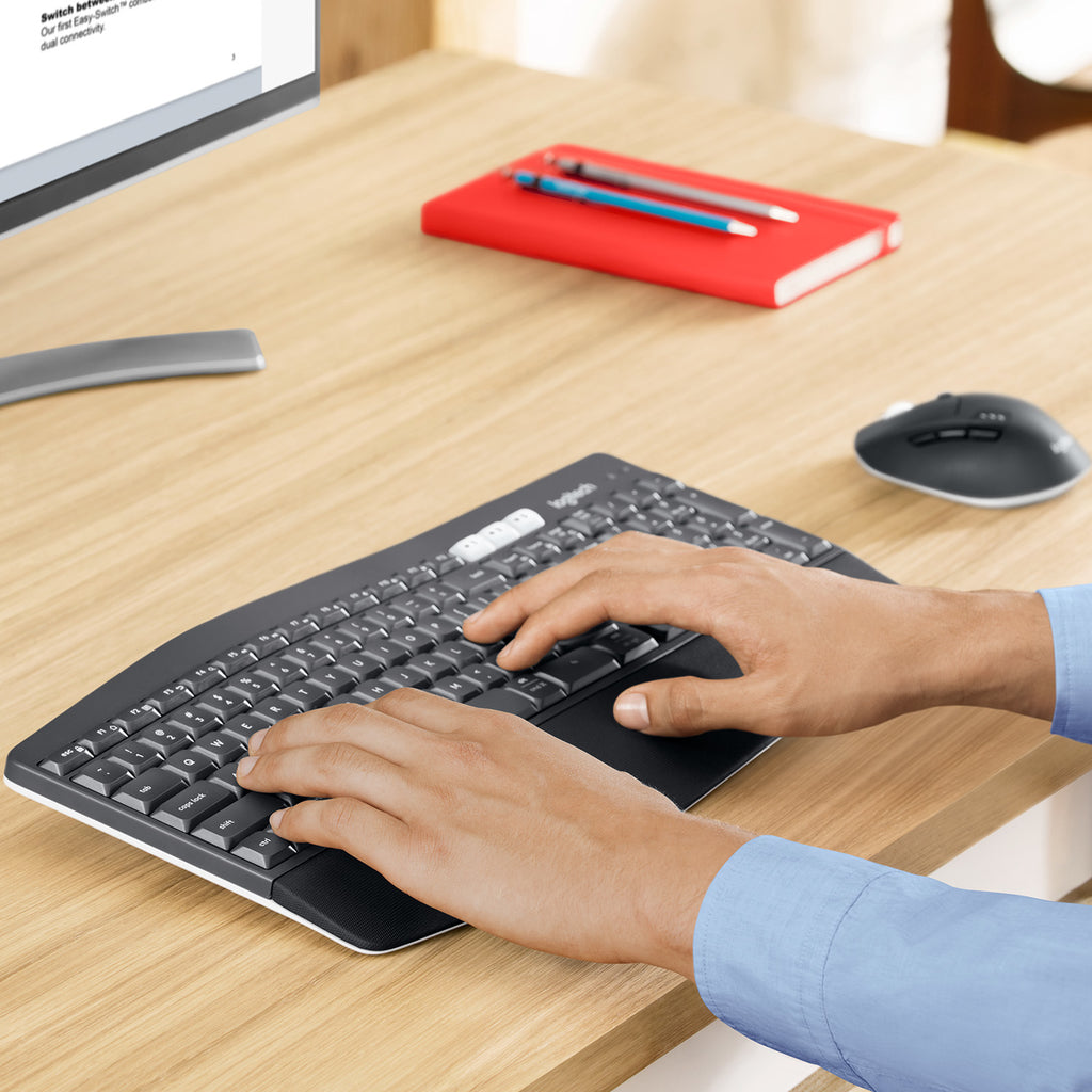 Logitech MK850 Performance Ensemble Clavier et Souris Sans Fil, Disposition Allemande