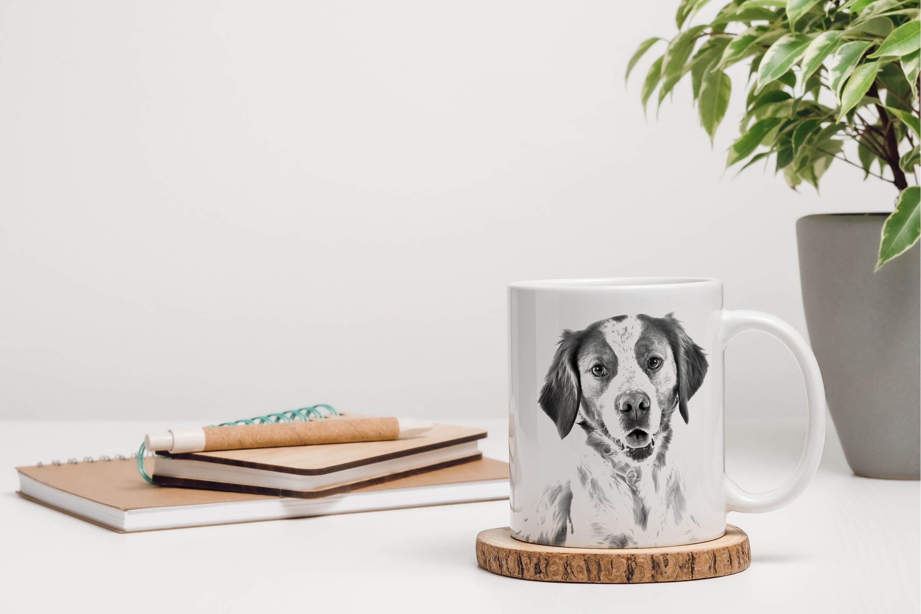 Brittany Spaniel, Brittany Wiegref - cup with a dog, cute cup with graphics, a gift with your photo from the Art-Dog brand