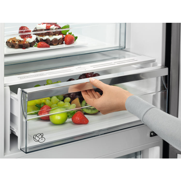 AEG RCS736DXMB Réfrigérateur Combiné Pose Libre 367 L, Noir