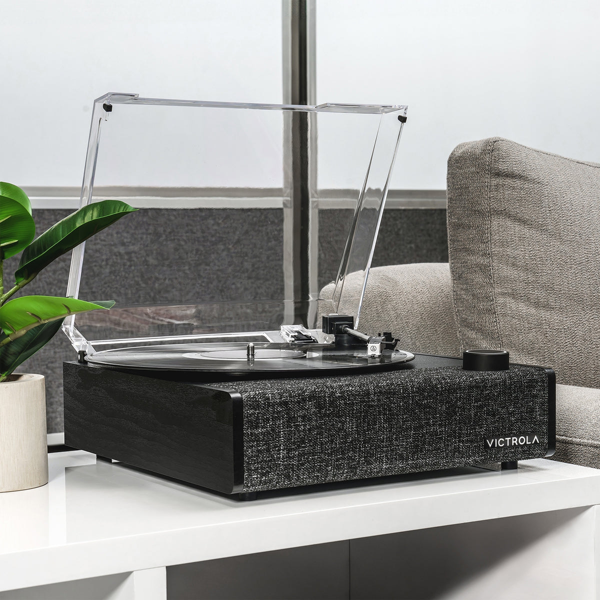 Victrola Platine Vinyle eastwood 2 noir - bluetooth in-out - at-3600a