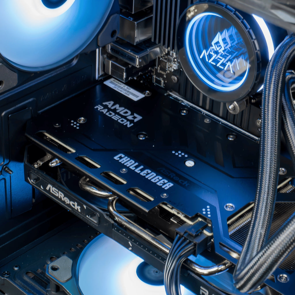 Flowup PC gamer Ryzen 5 5600 / Radeon RX 9060 XT / RAM 16 Go / SSD 500 Go