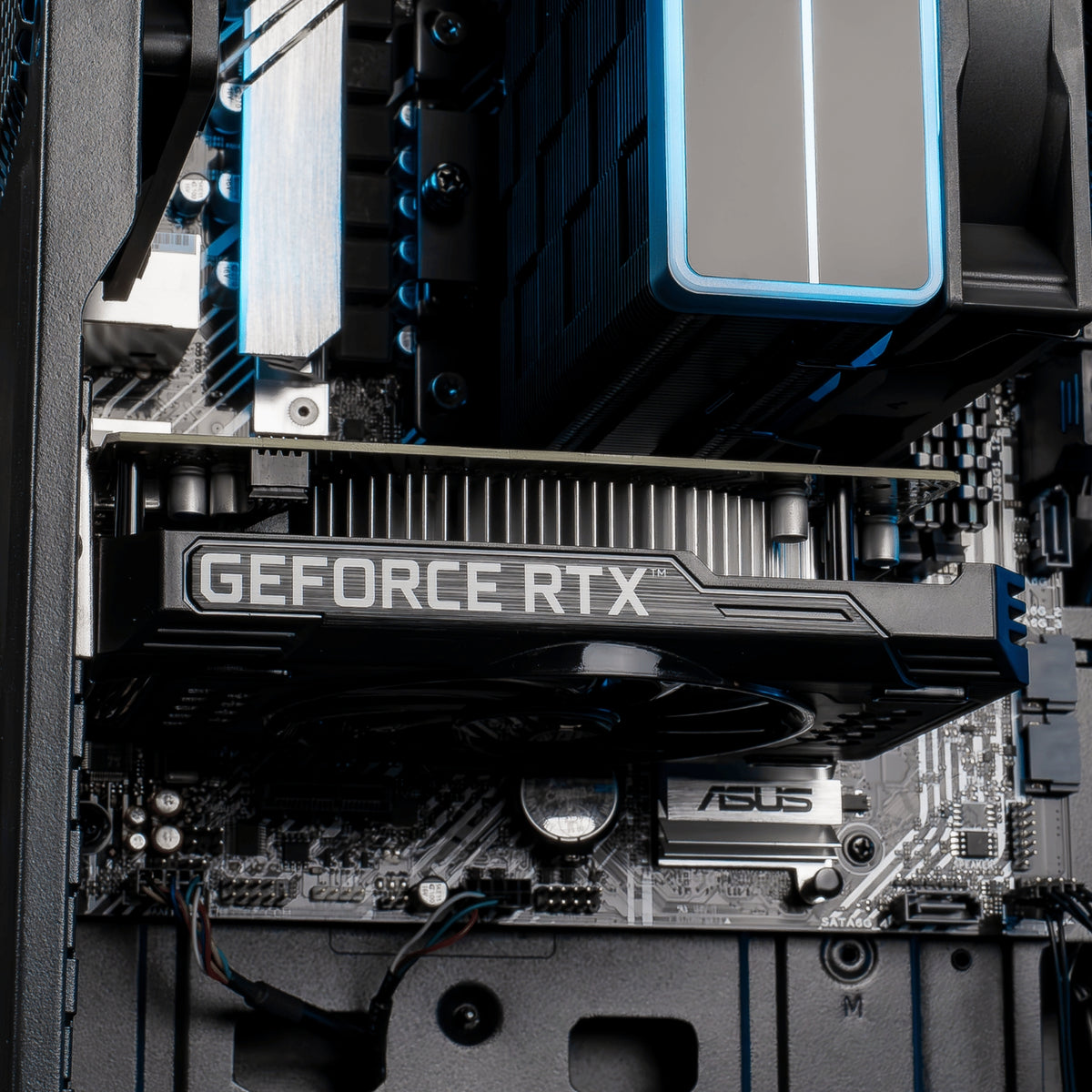 Flowup PC gamer Core i5-11400F / RTX 3050 / RAM 16 Go / SSD 500 Go