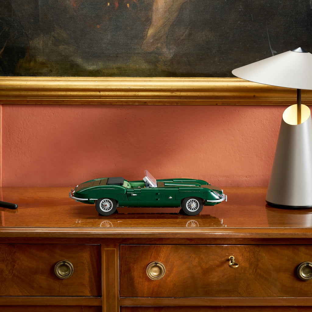LEGO 11381 - Icons Jaguar E-Type 1673 Pièces