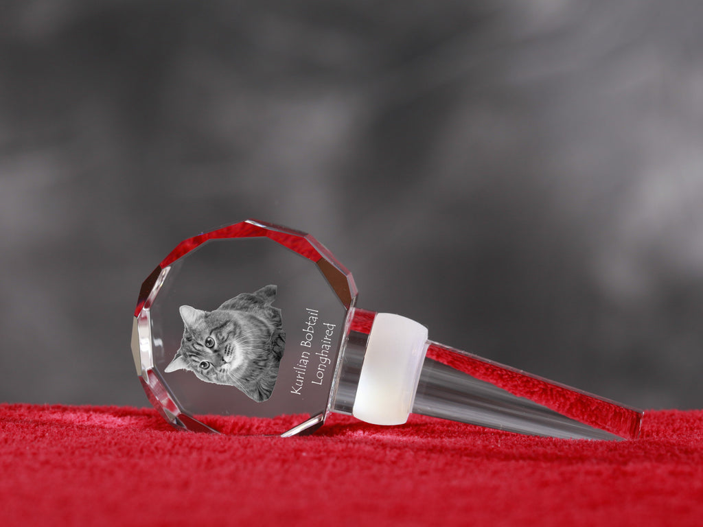 Kurilian bobtail longhaired - Crystal bottle stopper with cat, unique wine stopper with photo, personalised gift for sommelier by Art-Dog brand