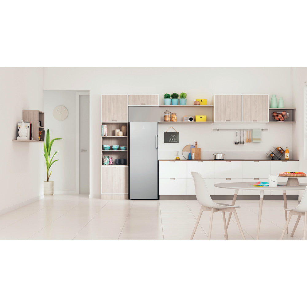 Indesit UI6 2 S Congélateur vertical Pose libre 245 L Argent