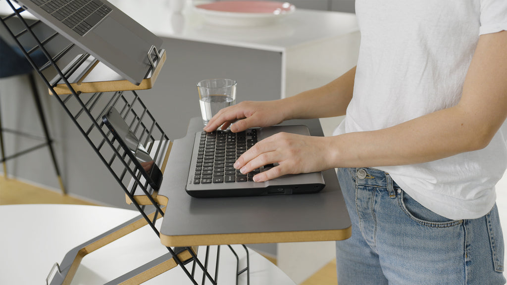 Clavier et Souris Mousetrapper Alpha Nordic, USB et Bluetooth, QWERTY Nordique, Noir et Argent