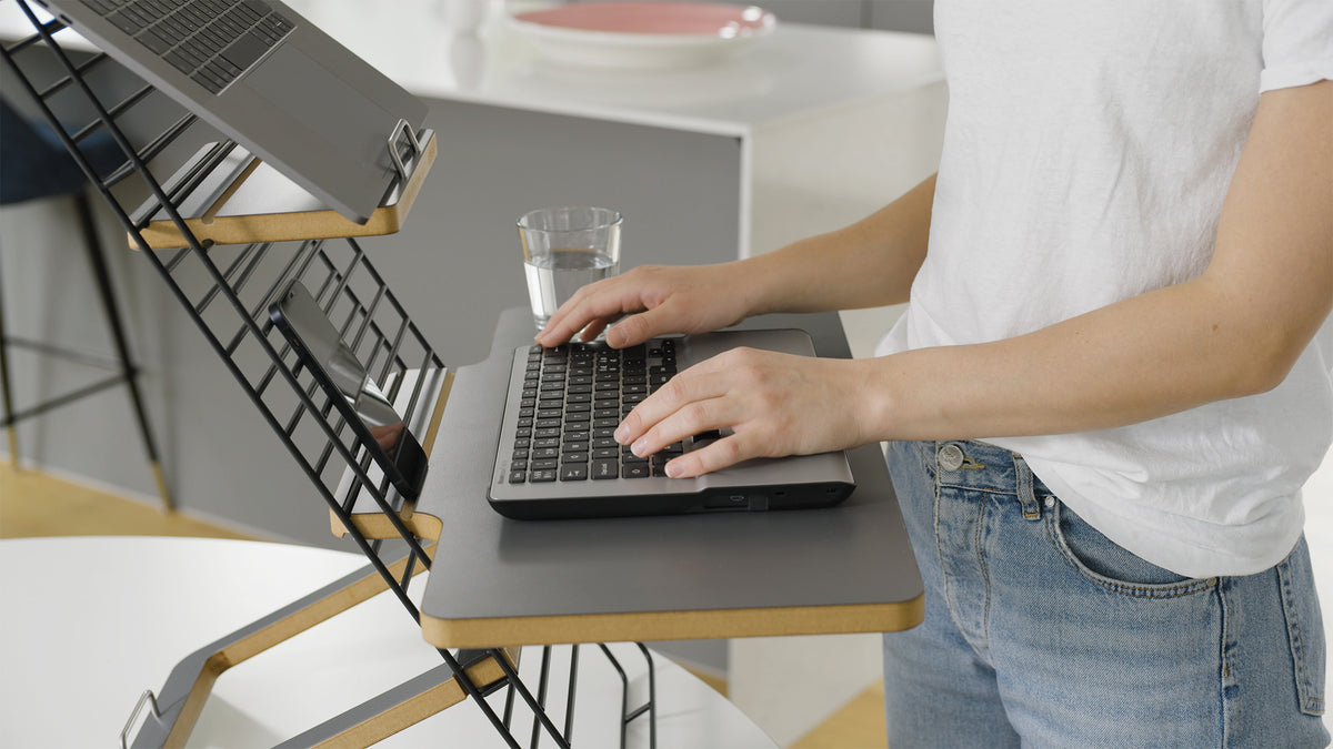 Clavier et Souris Mousetrapper Alpha Nordic, USB et Bluetooth, QWERTY Nordique, Noir et Argent