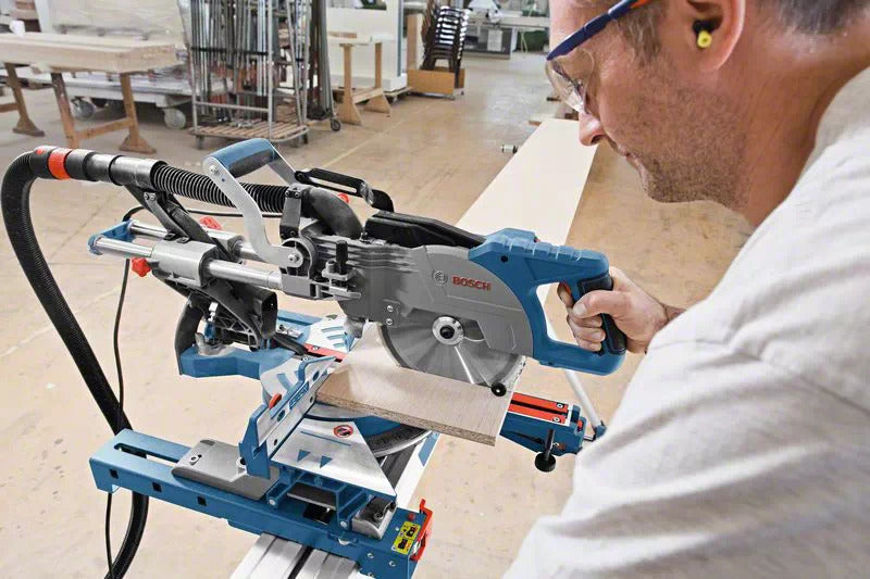 Bosch Bosch Scie à onglets radiale GCM 8 SJL Professional