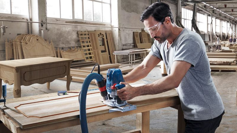 Bosch Bosch GOF 130 Noir, Bleu 28000 tr/min 1300 W