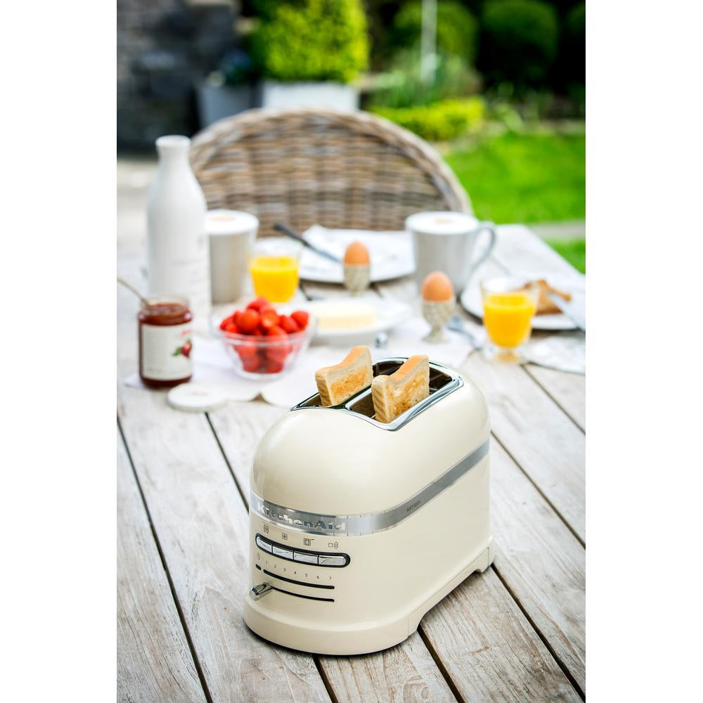 KitchenAid 5KMT2204EAC 7 2 part(s) 1250 W Crème, Acier inoxydable