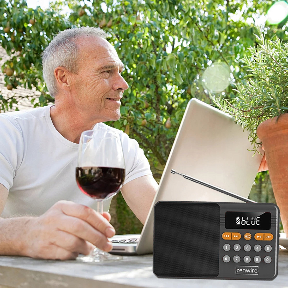 Mini radio FM Bluetooth portable à piles, haut-parleur sans fil pour la cuisine Zenwire YSF-005BT