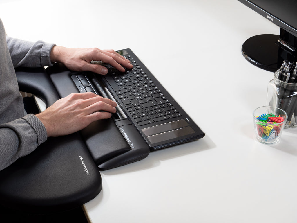 Mousetrapper Mousetrapper Delta & Type clavier Souris incluse Bureau USB + Bluetooth Nordique Noir