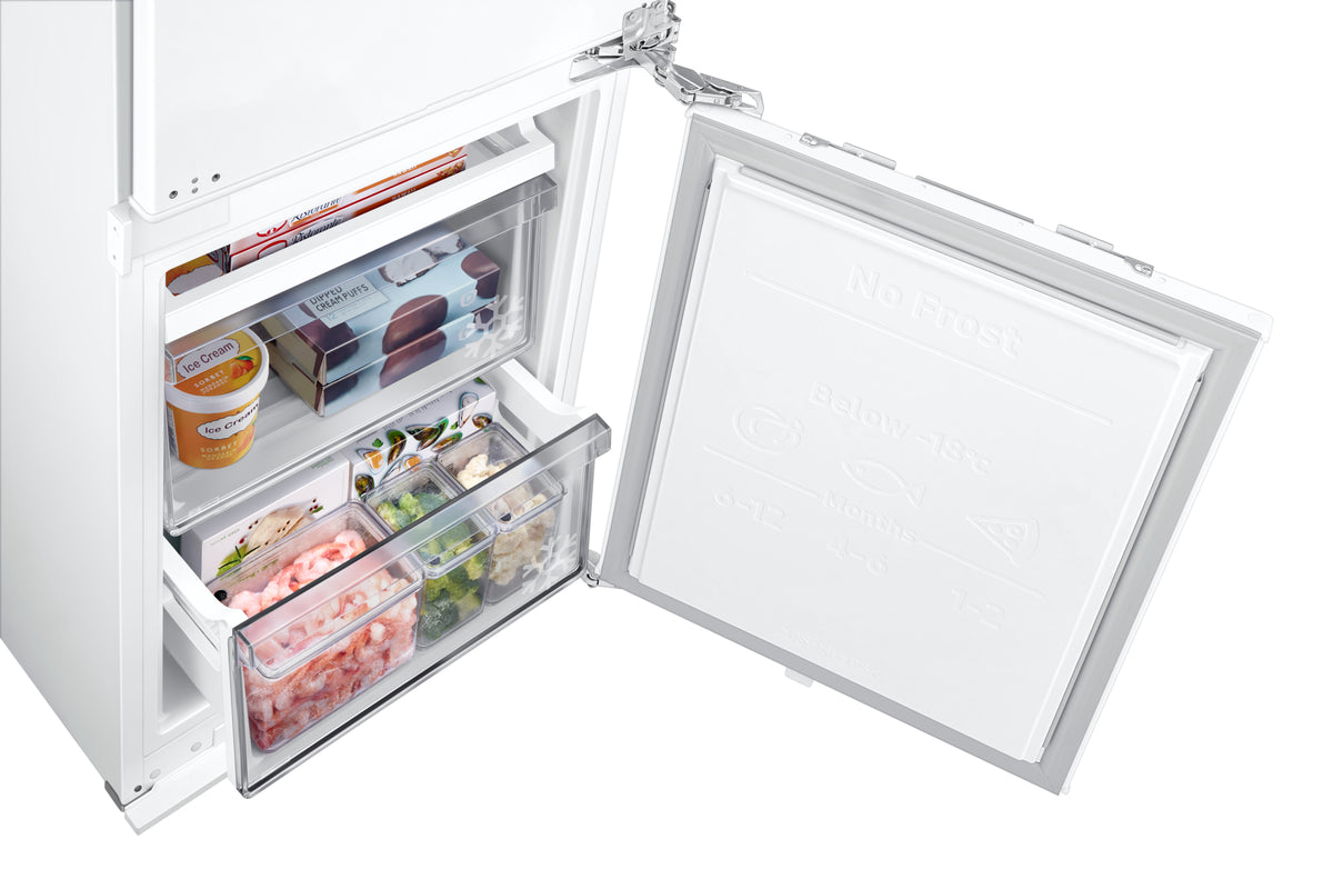Samsung BRB80F30AEF0EO Réfrigérateur-Congélateur Intégré 298 L, Blanc