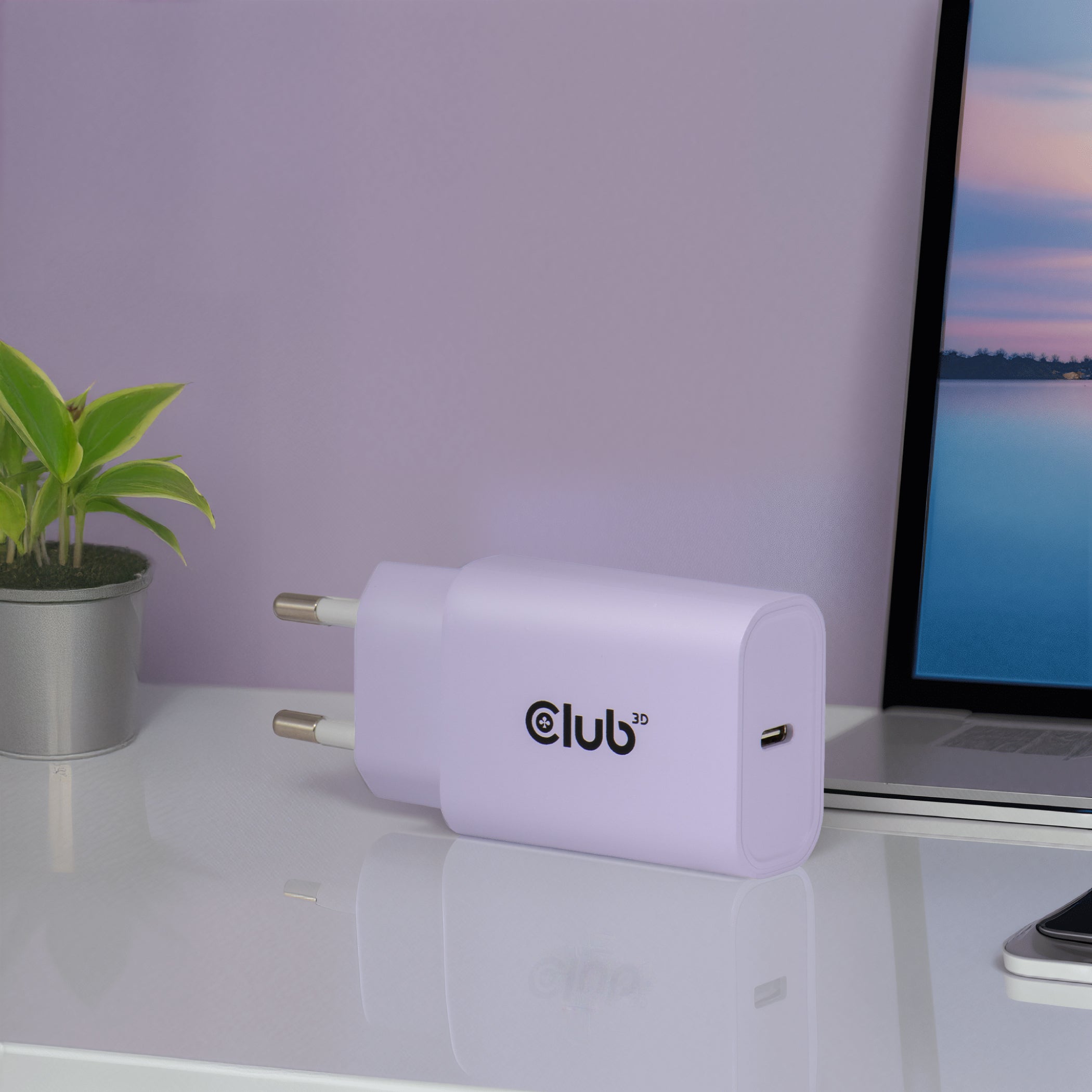 CLUB3D CAC-3025 chargeur d'appareils mobiles Smartphone, Universel Violet Secteur Charge rapide Intérieure