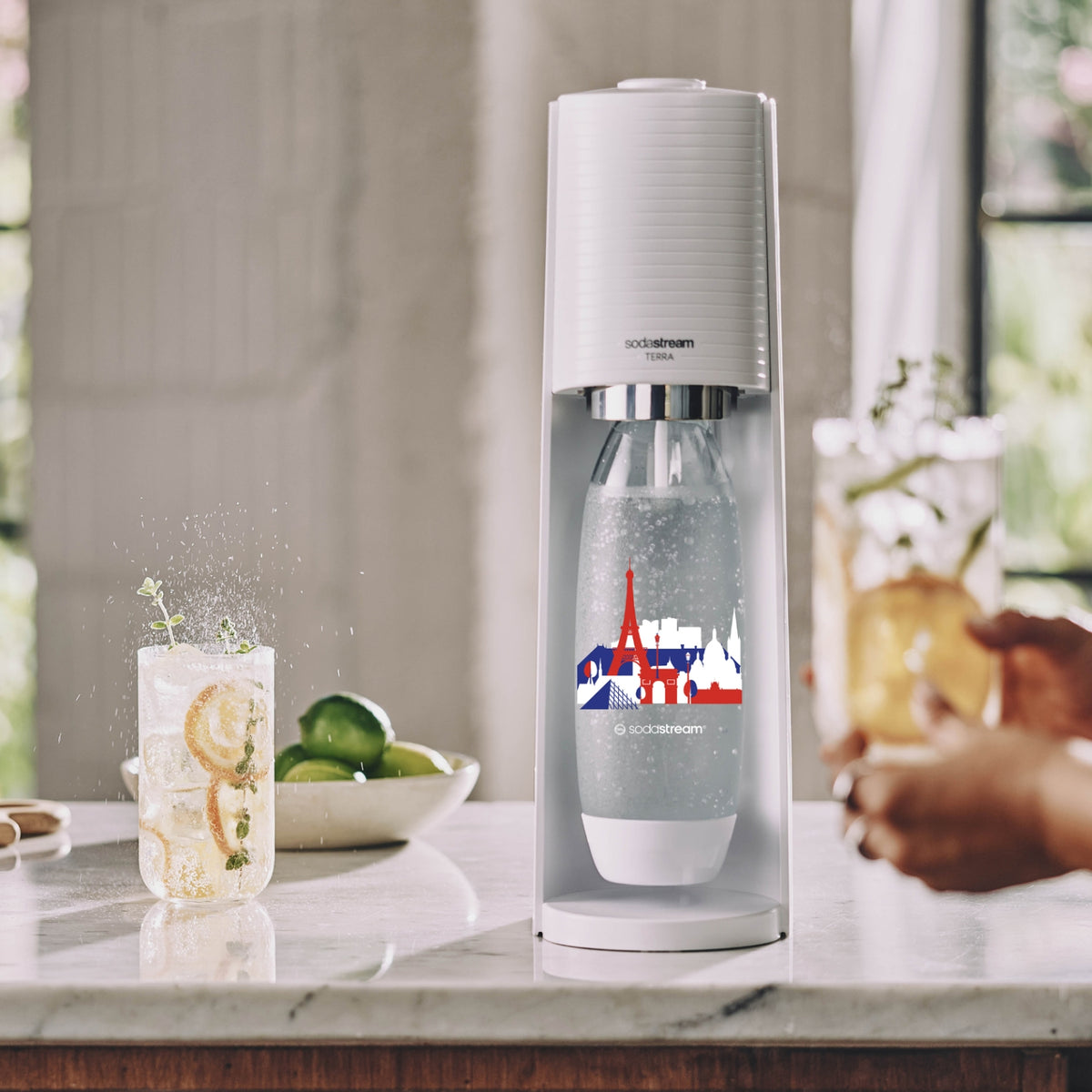 Sodastream Machine à eau pétillante Terra France avec 1 bouteille fuse 1L blanc