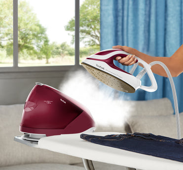 Tefal GV9220 Centrale Vapeur 2600 W, Semelle Durilium AirGlide Autoclean, Bourgogne et Blanc