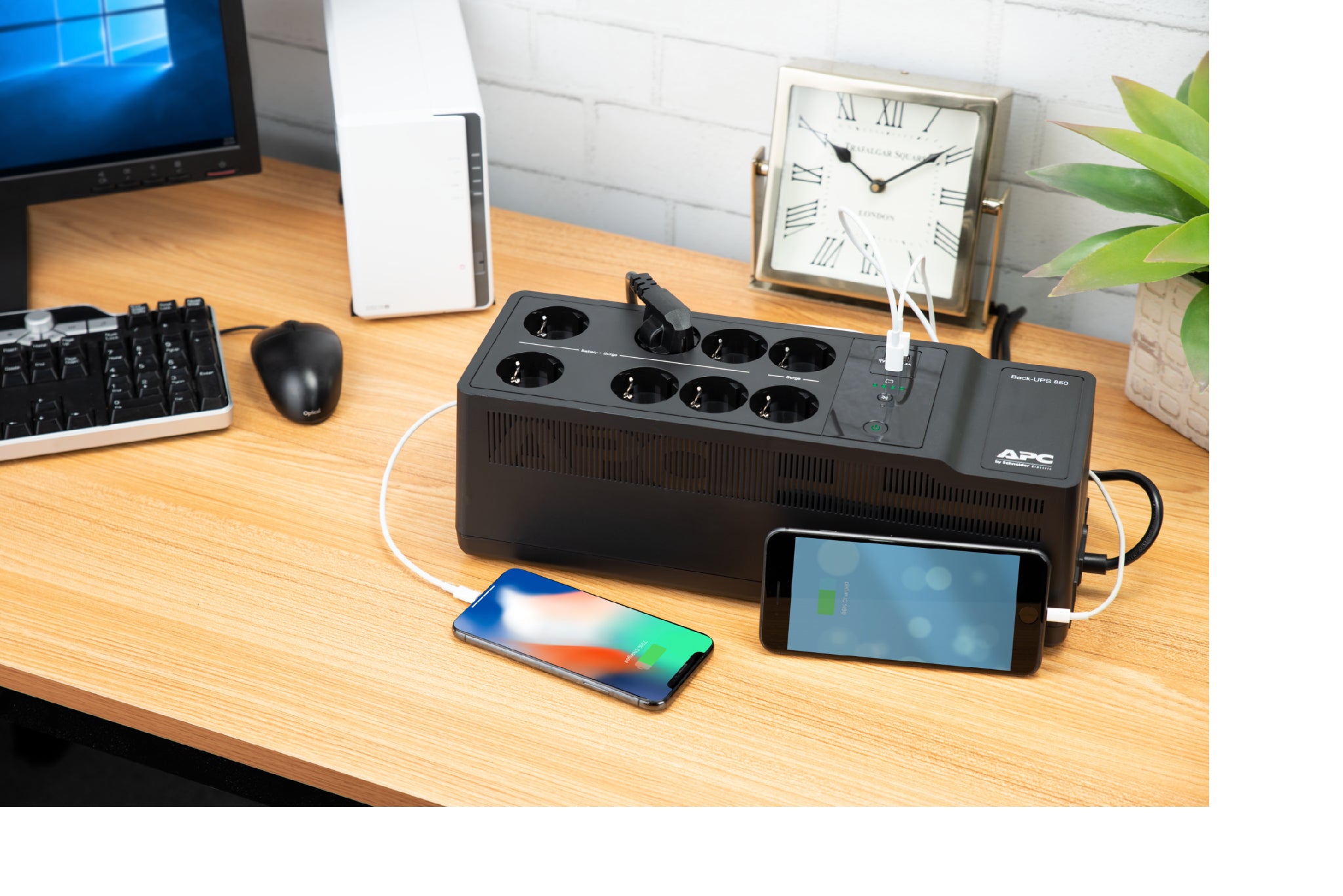 APC Back UPS - Onduleurs mono Off-Line - 850VA 230V - USB Type-C et A - 6+2Prise GR