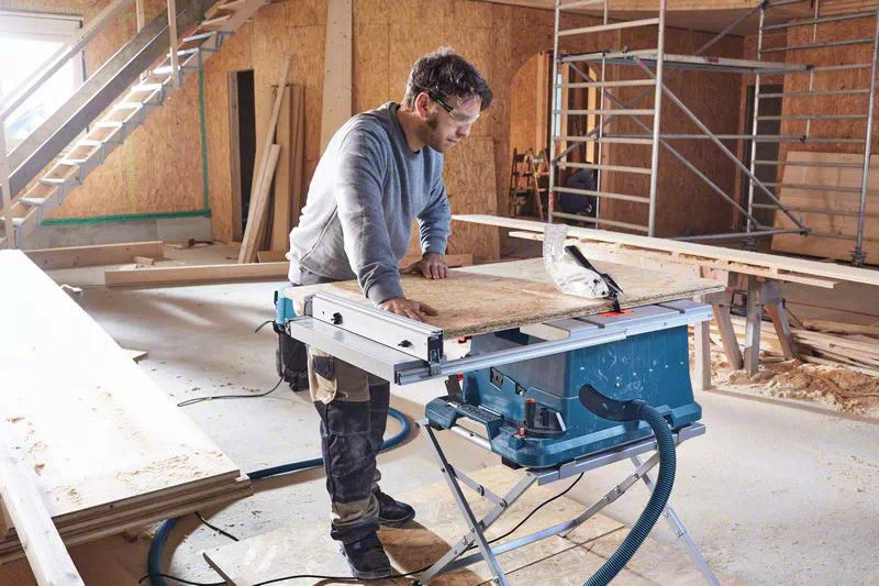 Bosch Bosch GTS 635-216 Professional 1600 W 550 tr/min