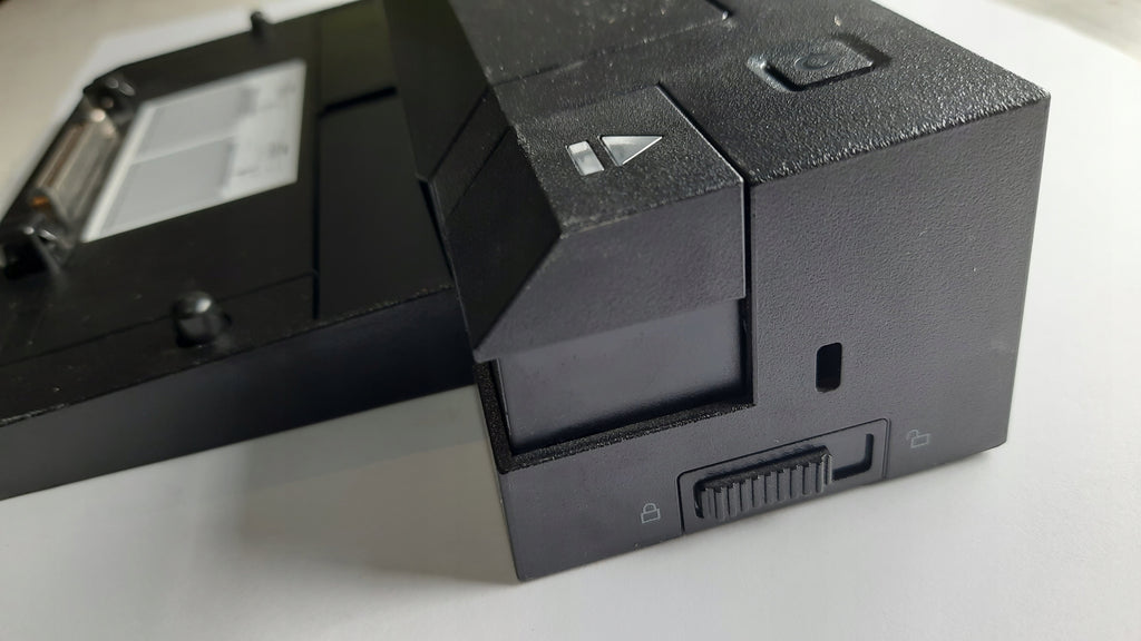 Stacja dokująca Dell E-port Plus USB 3.0 PR02X
