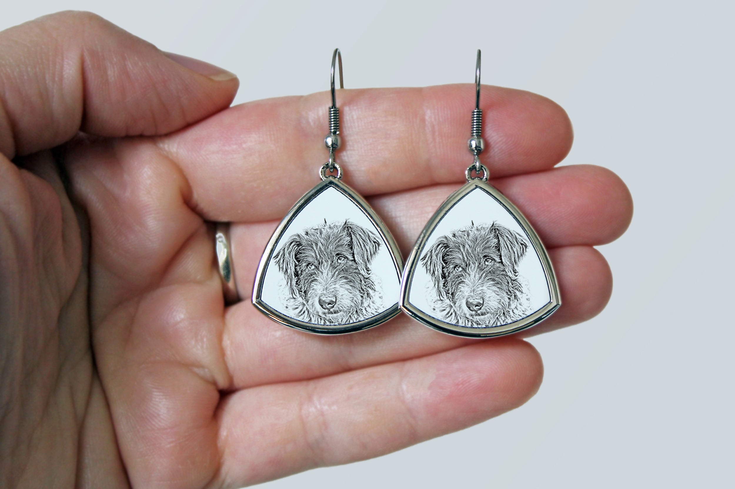 Romanian Mioritic Shepherd Dog, Ciobănesc Românesc Mioritic - dog earrings, hanging earrings with a picture, personalized jewelry with Art-Dog brand print