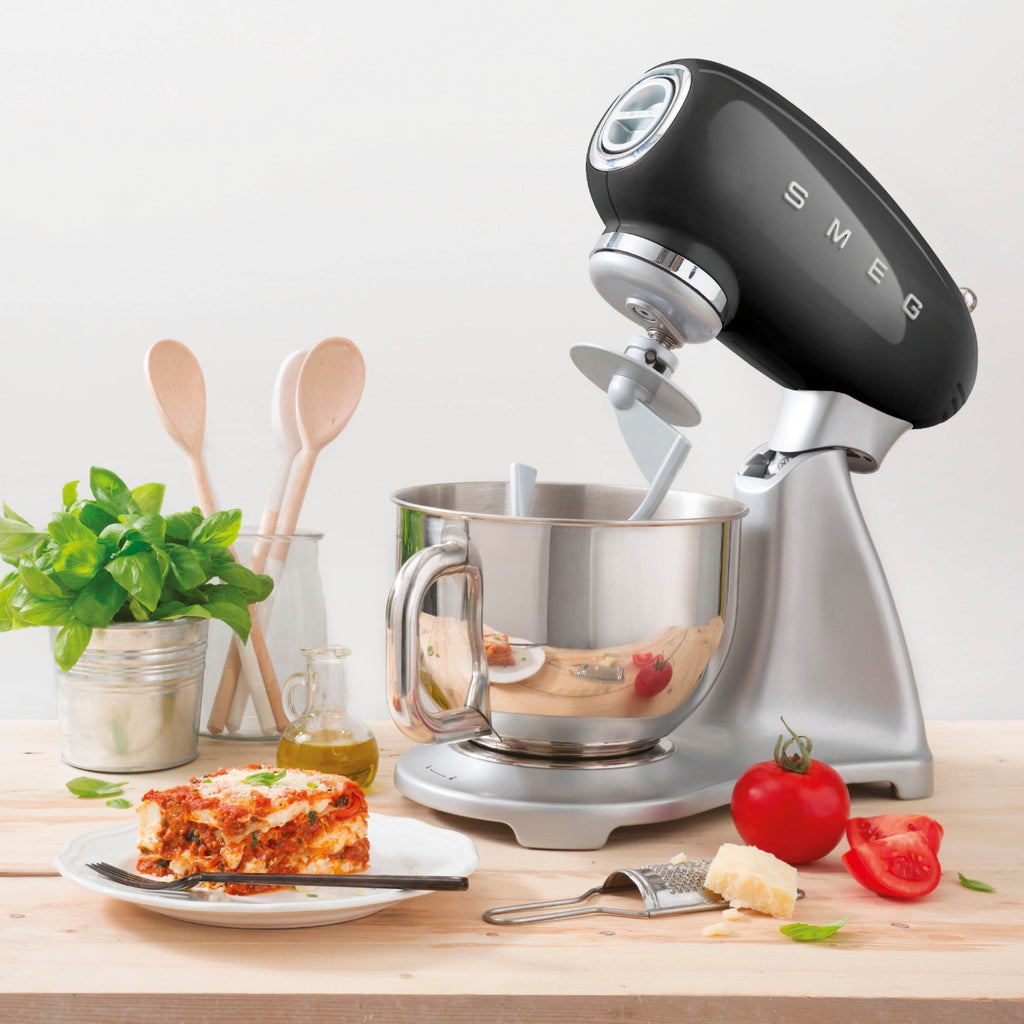 SMEG Robot pâtissier SMF02BLEU