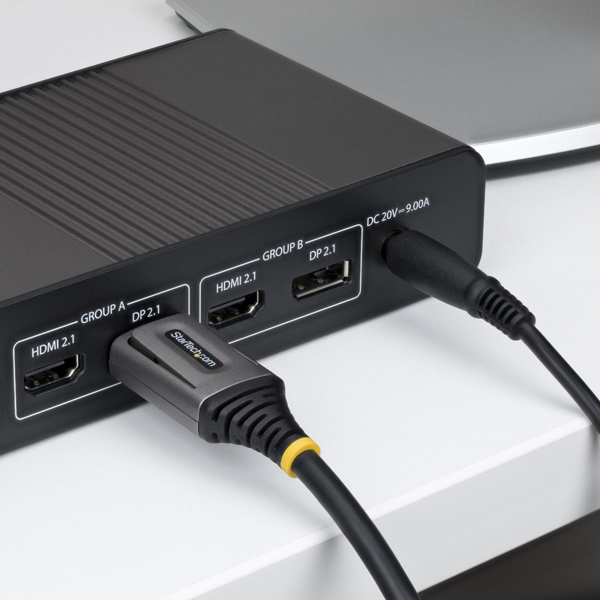 StarTech.com Câble DisplayPort 2.1 de 3m, Câble DisplayPort DP54 Certifié VESA, 8K 60Hz Non Compressé, 10K 60Hz/8K 144Hz