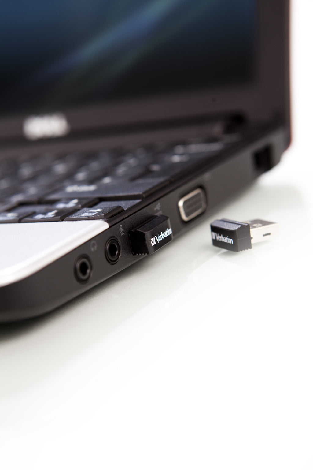 Verbatim Clé NANO USB Store 'n' Stay 16 Go