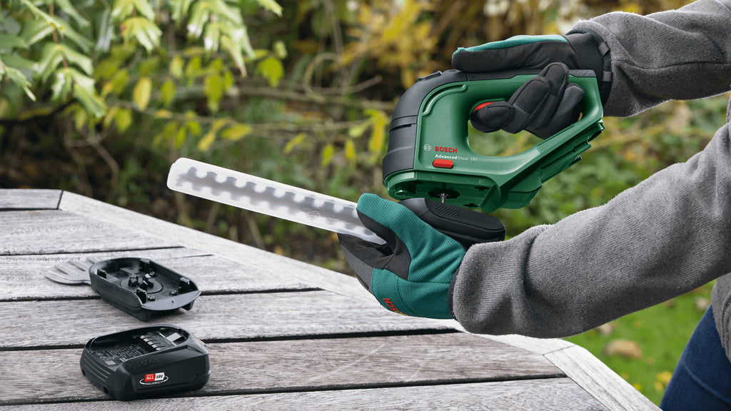 Bosch Bosch AdvancedShear 18V-10 cisaille sans fil 10 cm Lithium-Ion (Li-Ion) Noir, Vert