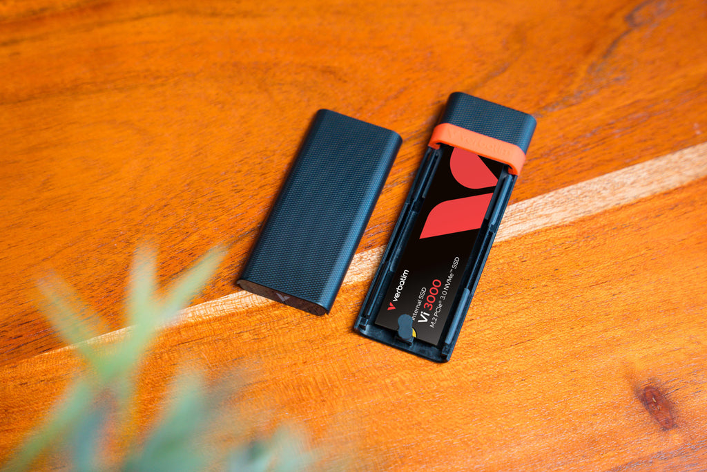 Verbatim 32261 Boîtier SSD M.2 NVMe PCIe, USB Type-C, 10 Gbit/s, Noir et Rouge
