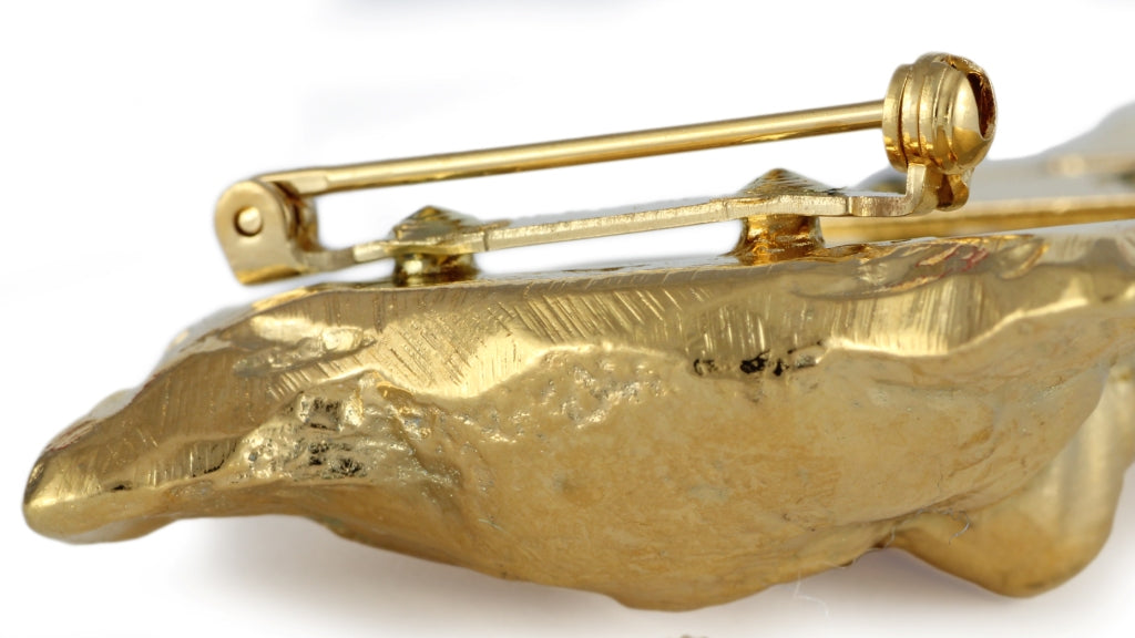 Chihuahua long-haired I - brooch with a clip, gold-plated holder for a start number, a gift for a dog show by Art-Dog brand.